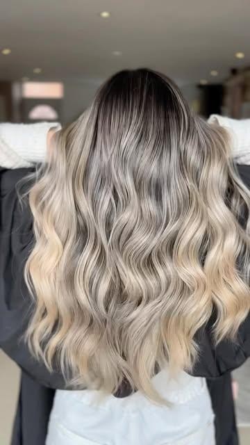 Blonde balayage waves