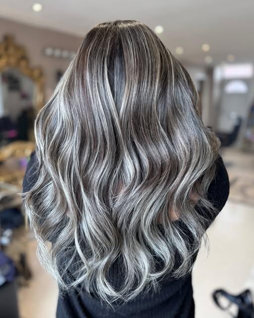 Silver blonde waves at LabellaSallon